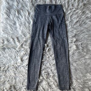 Aerie Gray High-Waisted Cargo Leggings size S